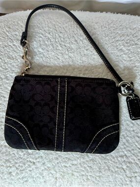 Coach Black Signature Canvas Wristlet with Contrast Stitching